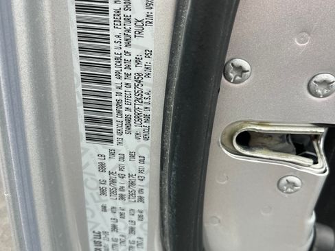 Used 2019 RAM 1500 4x4 Quad Cab Classic Tradesman image 17