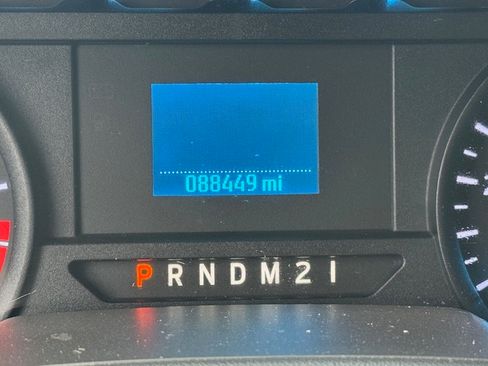 Used 2022 Ford E-350 and Econoline 350 image 10