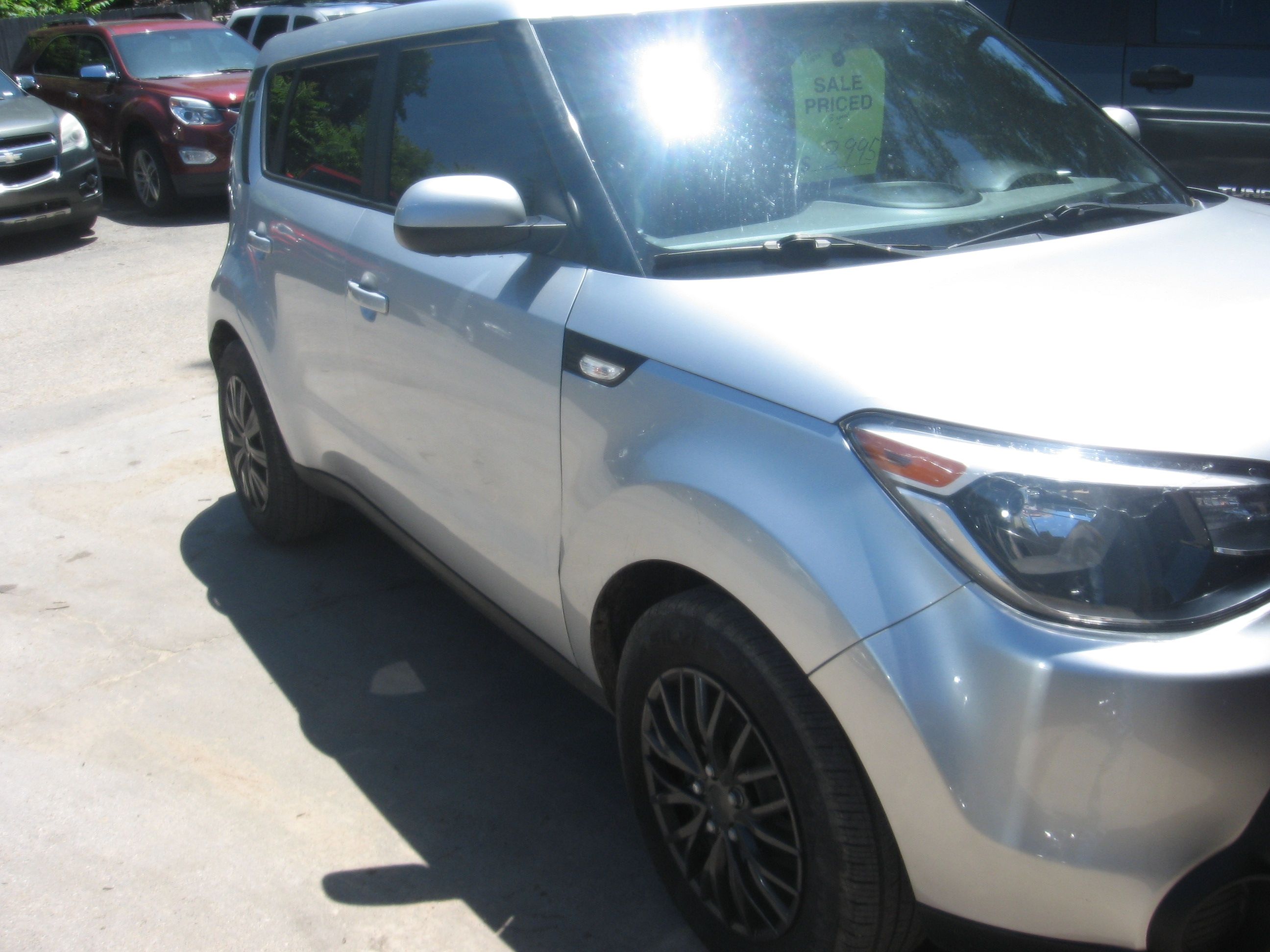 Used 2014 Kia Soul S FWD image 3