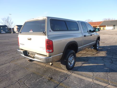 Used 2003 Dodge Ram 2500 Truck SLT image 6