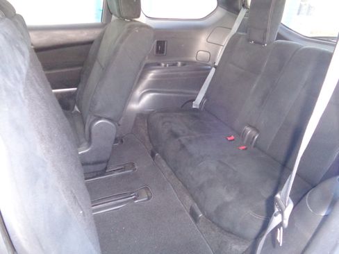 Used 2015 Nissan Pathfinder SV image 6