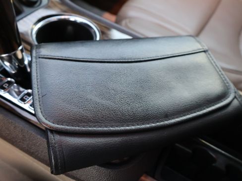 Used 2014 GMC Acadia Denali image 37