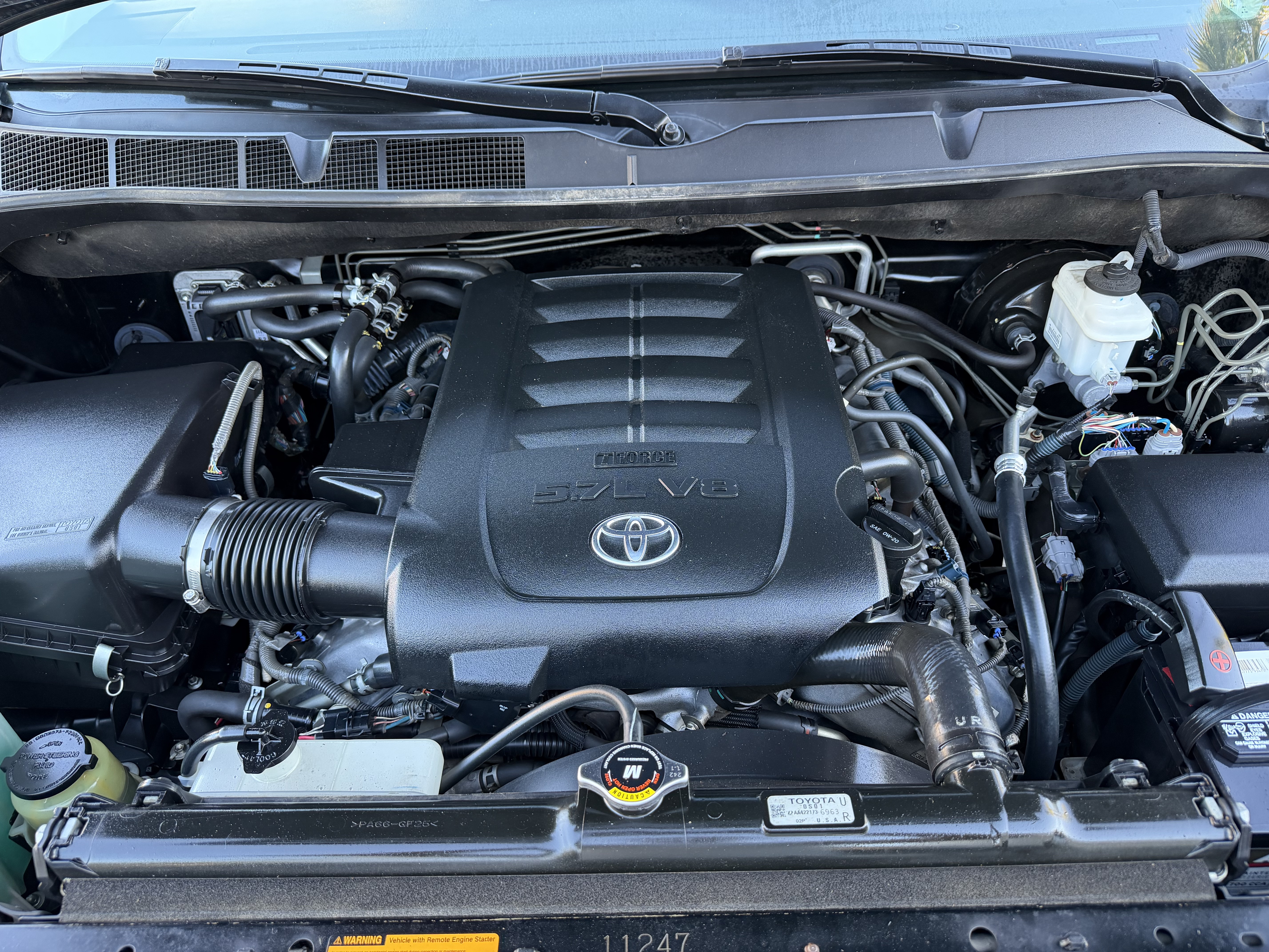 Used 2012 Toyota Sequoia Platinum AWD/4WD image 31