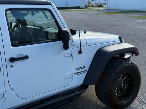 Used 2013 Jeep Wrangler Unlimited Sport image 42