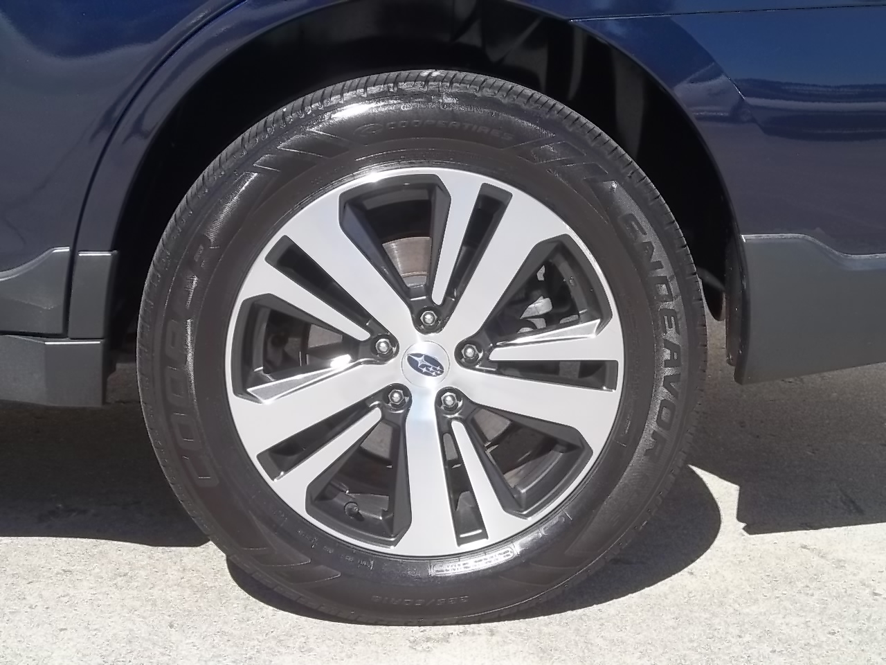 Used 2018 Subaru Outback 2.5i Limited AWD/4WD image 14