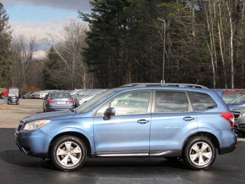 Used 2015 Subaru Forester 2.5i Limited image 4
