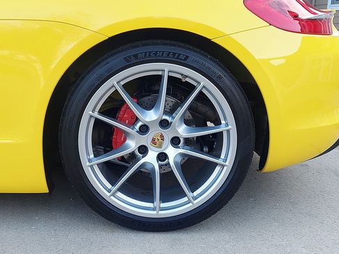 Used 2014 Porsche Boxster S image 45