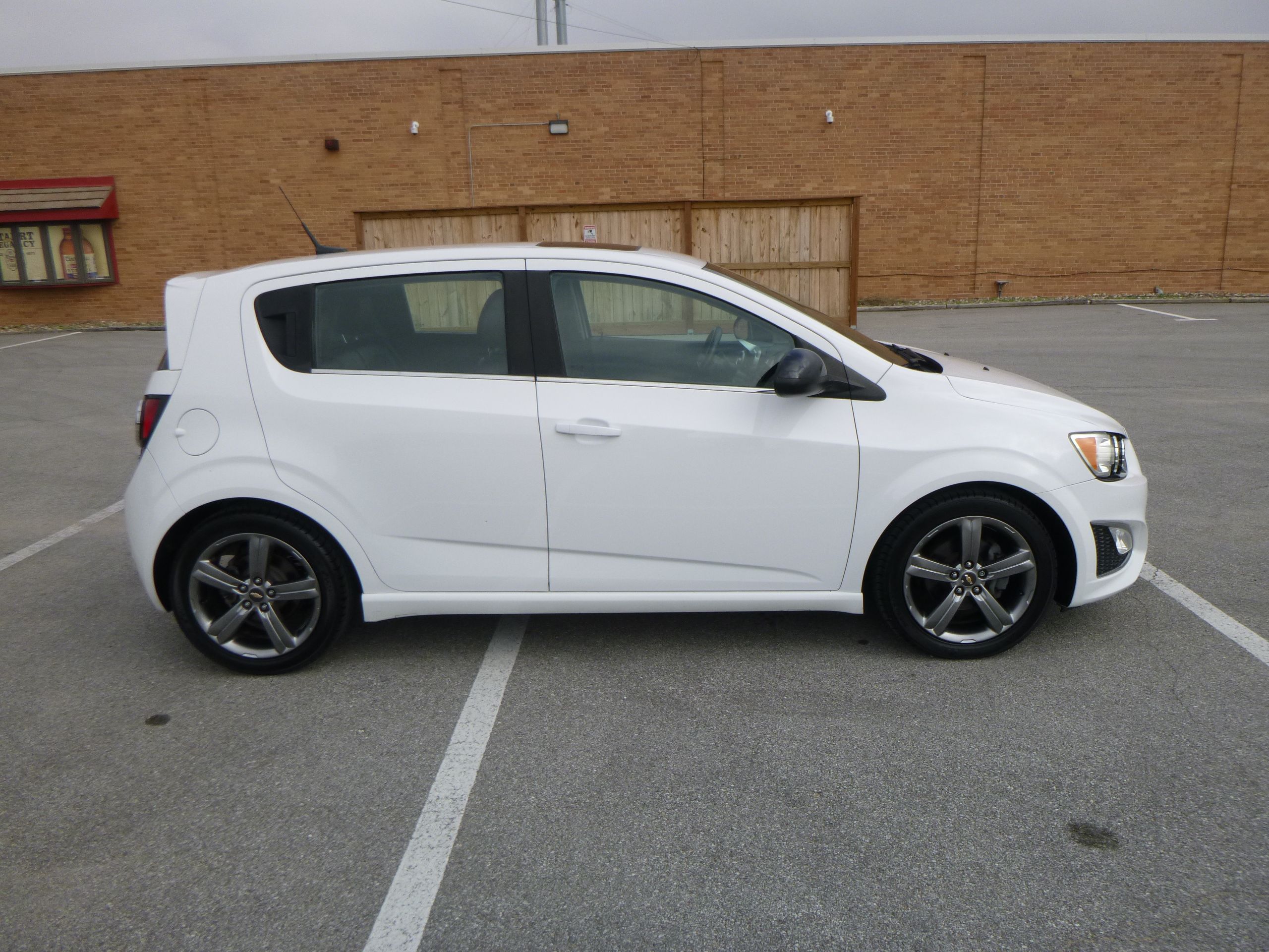 Used 2014 Chevrolet Sonic RS FWD image 5