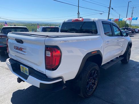 Used 2024 GMC Canyon 4x4 Crew Cab Elevation image 6
