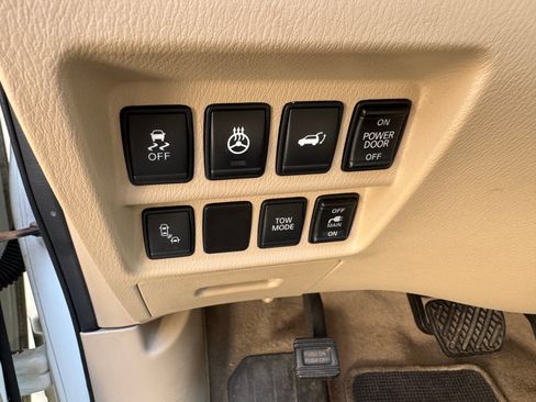 Used 2015 Nissan Pathfinder AWD/4WD image 15