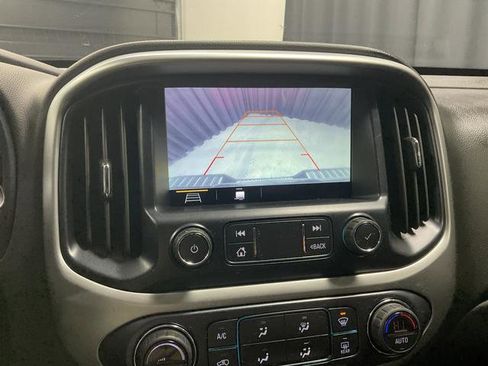 Used 2019 Chevrolet Colorado ZR2 image 23