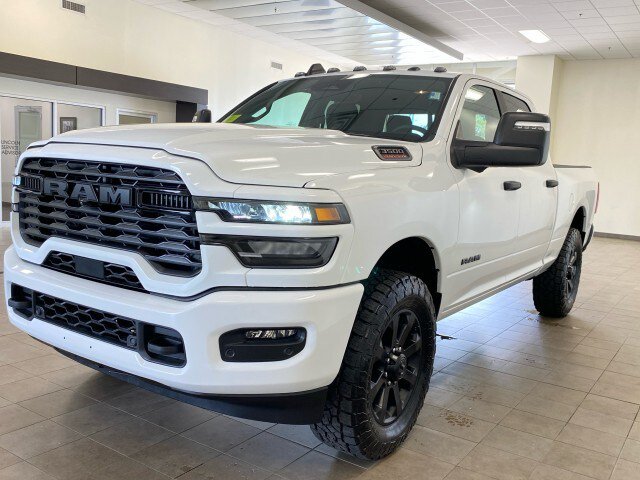 Used 2026 RAM 3500 Big Horn AWD/4WD image 4