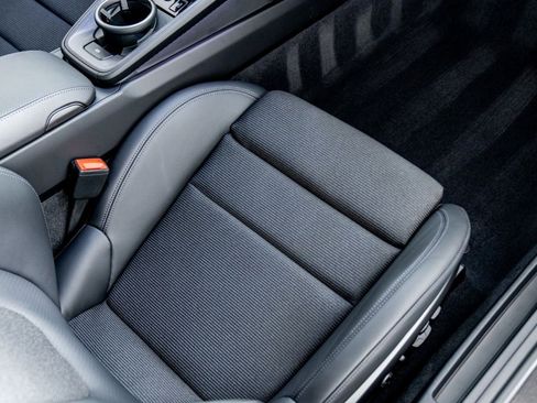 Used 2022 Porsche 911 GT3 Touring image 9