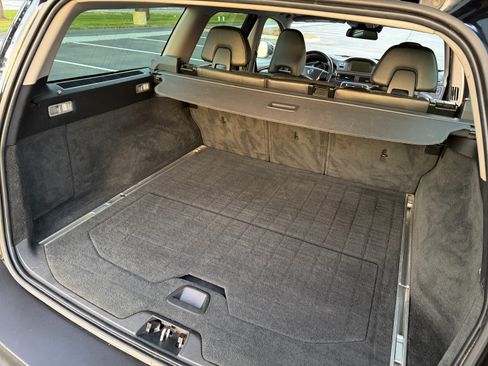 Used 2015 Volvo XC70 T6 Platinum image 40