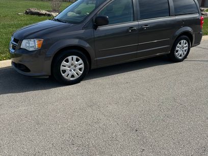 Used 2015 Dodge Grand Caravan SE