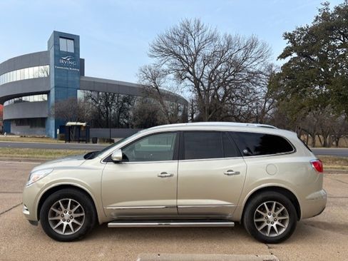 Used 2013 Buick Enclave Leather image 7