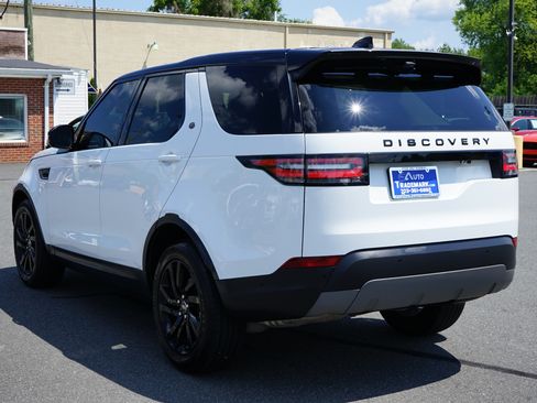 Used 2020 Land Rover Discovery HSE image 5