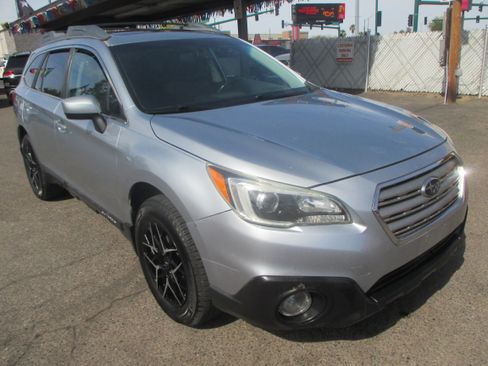 Used 2016 Subaru Outback 2.5i Premium image 15
