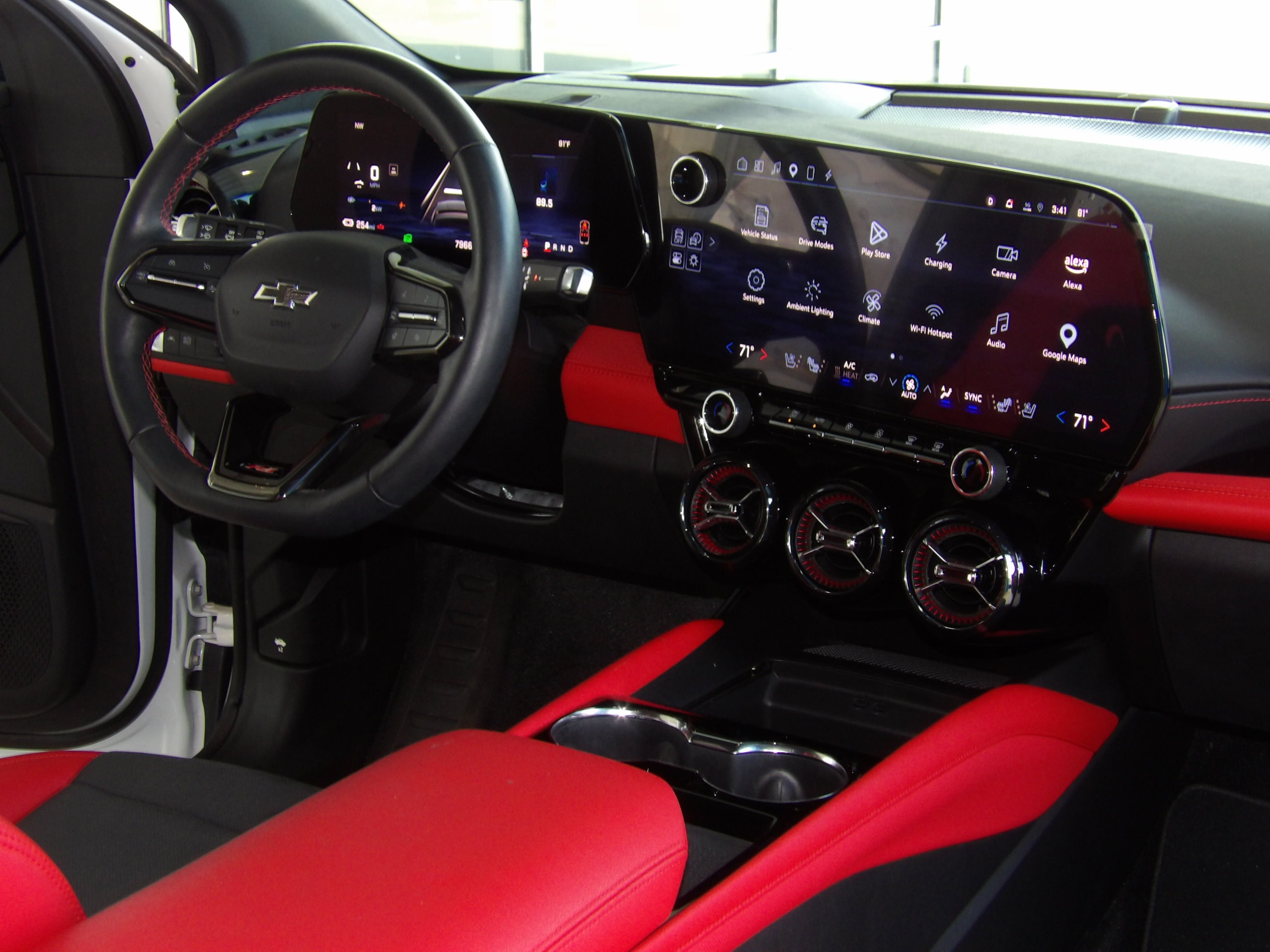 Used 2024 Chevrolet Blazer EV AWD RS image 27