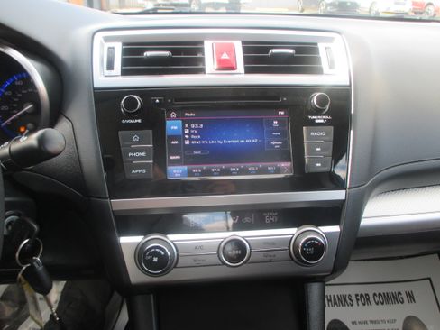 Used 2019 Subaru Legacy 2.5i Premium image 5