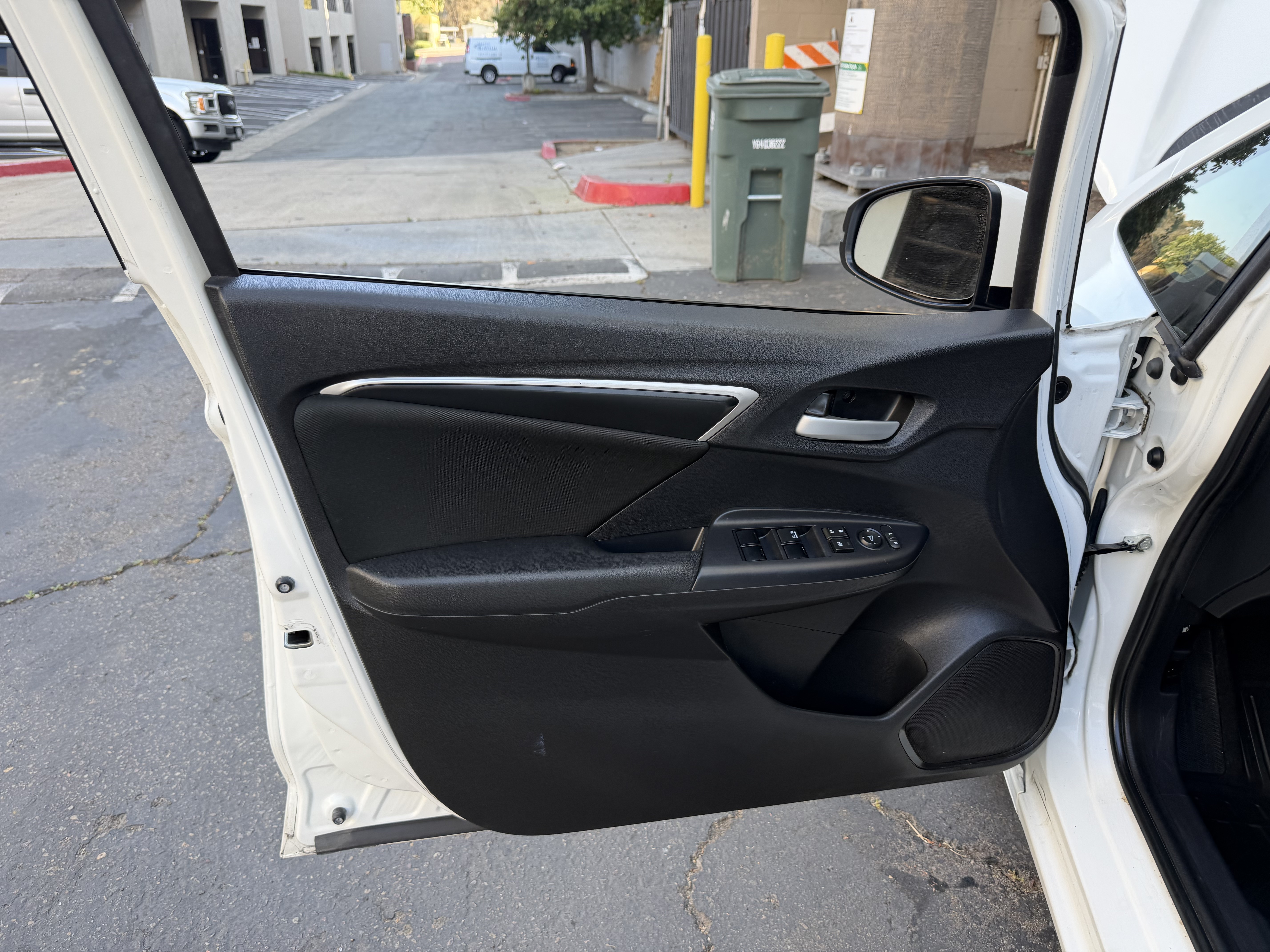 Used 2017 Honda Fit LX image 18