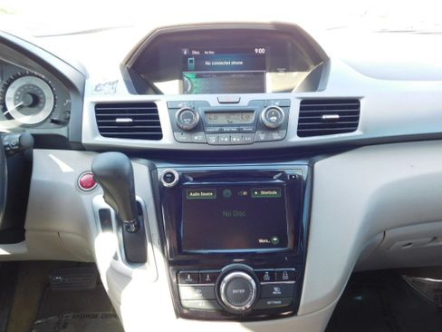 Used 2014 Honda Odyssey EX-L image 16