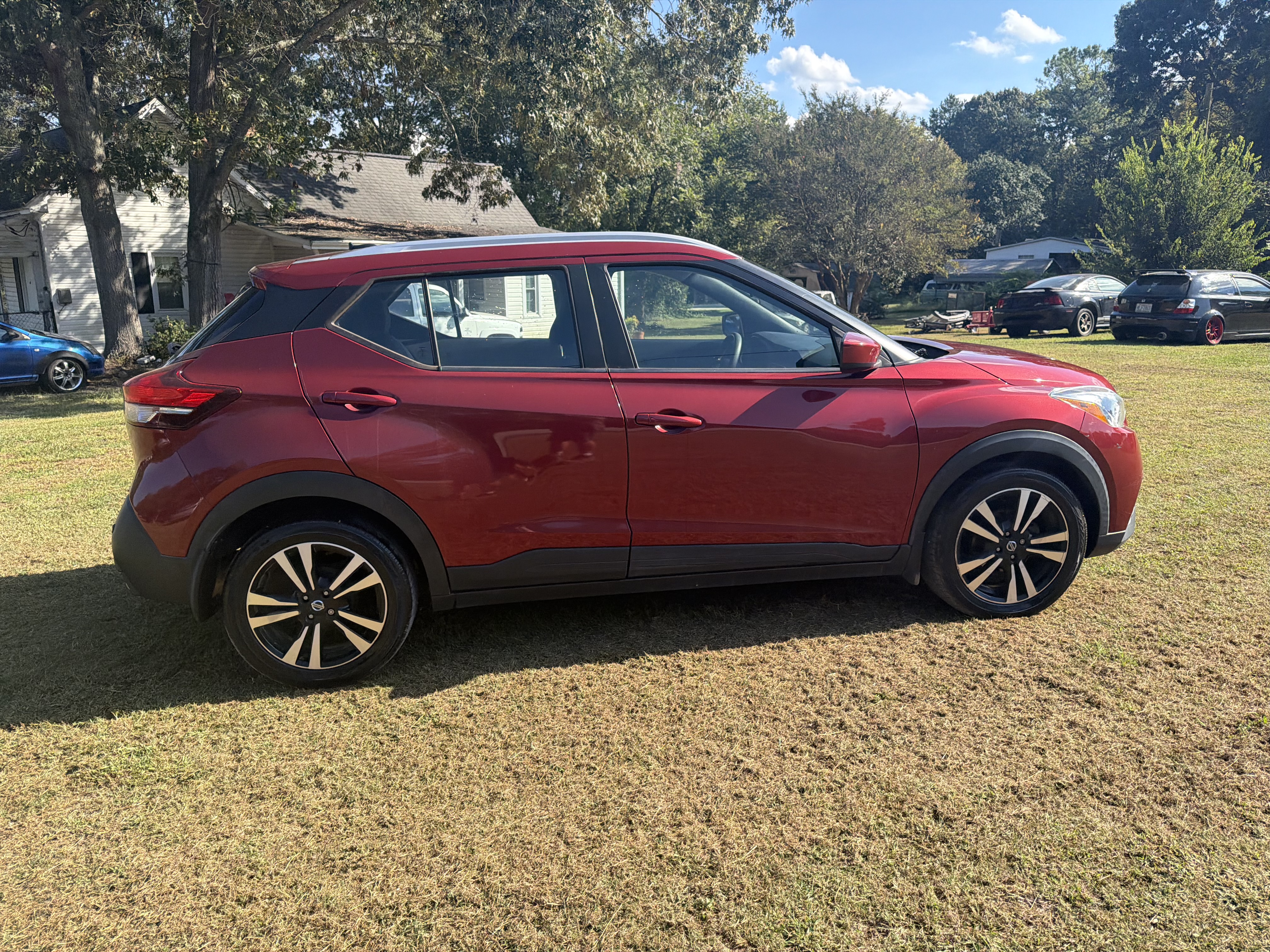 Used 2020 Nissan Kicks SV FWD image 22