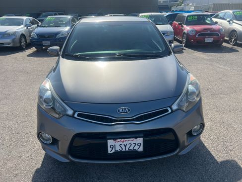 Used 2016 Kia Forte Koup EX FWD image 2