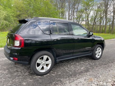 Used 2015 Jeep Compass AWD/4WD image 7