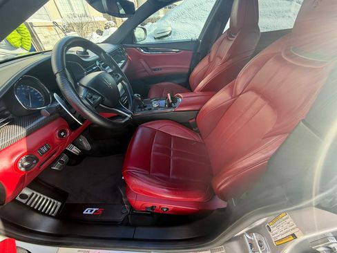 Used 2018 Maserati Quattroporte S GranSport Q4 image 24