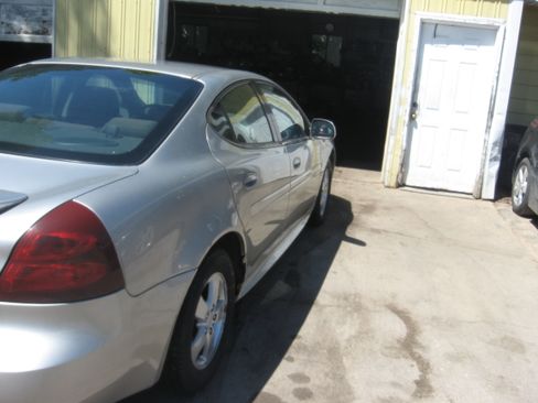 Used 2007 Pontiac Grand Prix UNAVAIL FWD image 4