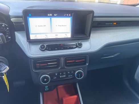 Used 2024 Ford Maverick XLT image 11