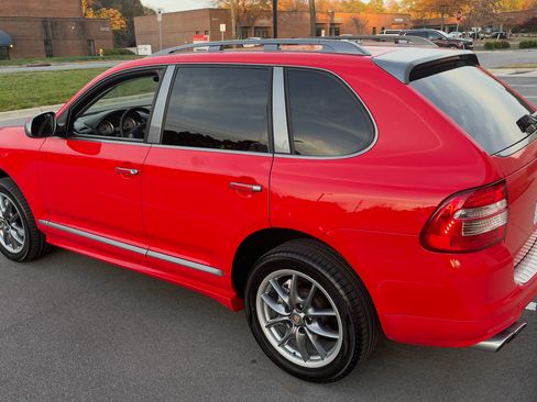Used 2006 Porsche Cayenne S Titanium Edition image 8