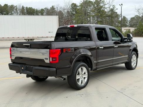 Used 2019 Ford F150 Platinum image 9
