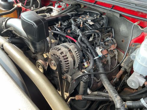 Used 2012 Chevrolet Silverado 2500 W/T image 17