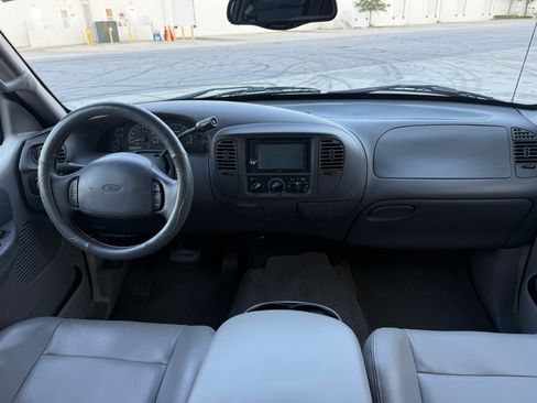 Used 2001 Ford F150 image 16