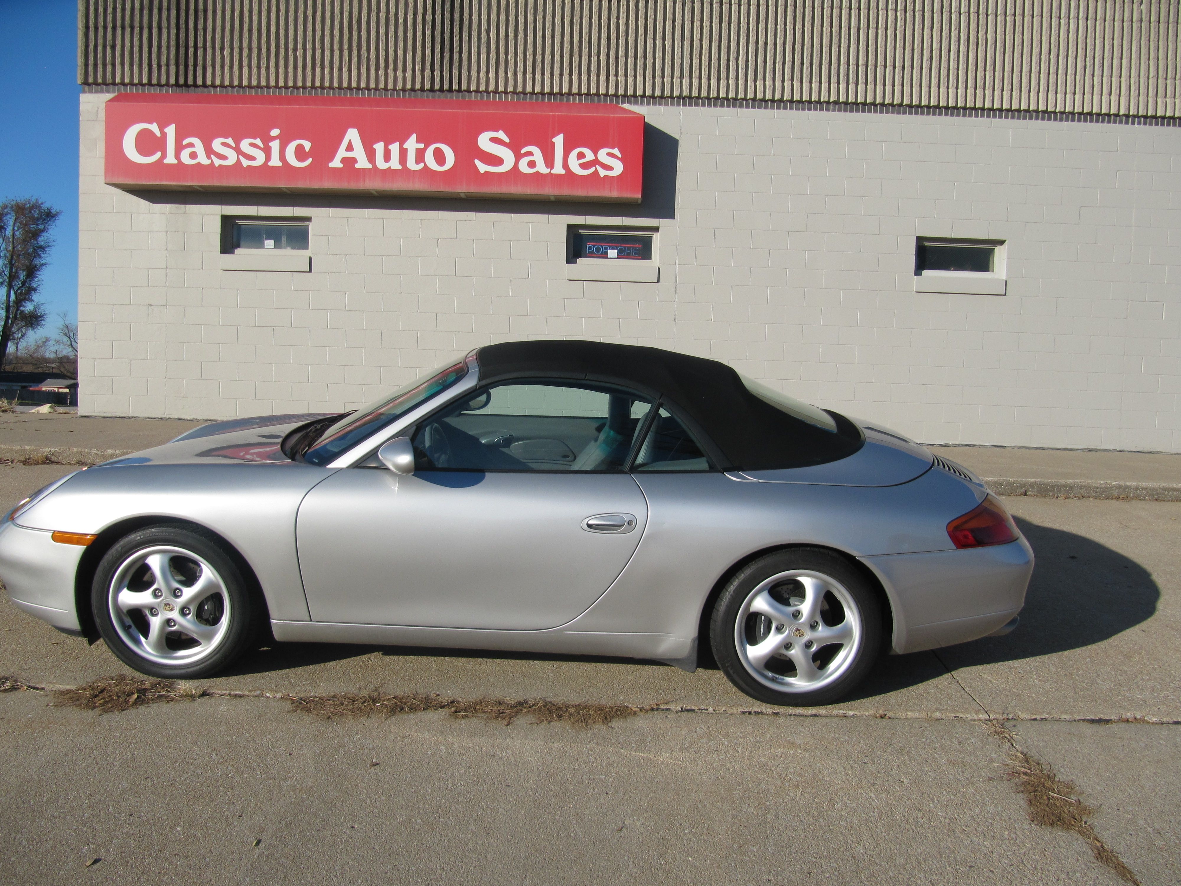 Used 1999 Porsche 911 Carrera RWD image 1