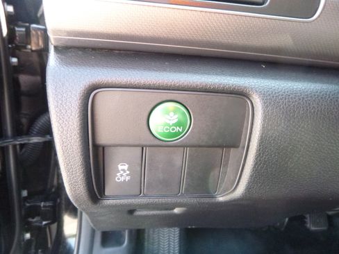 Used 2014 Honda Accord LX Sedan image 16