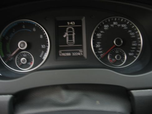 Used 2013 Volkswagen Jetta Hybrid Sedan FWD image 10