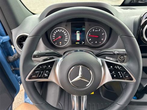New 2025 Mercedes-Benz Sprinter 2500 image 42