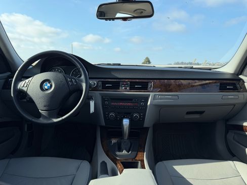 Used 2011 BMW 328i Sedan RWD image 49