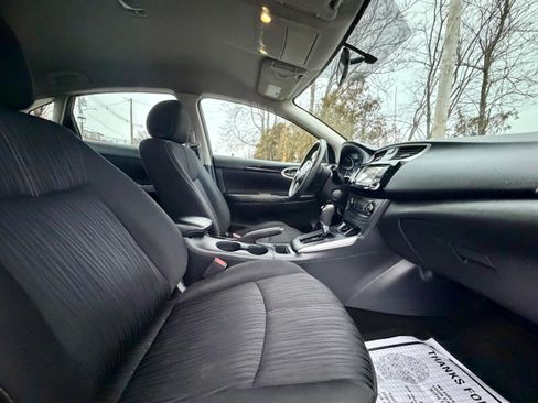 Used 2016 Nissan Sentra SV image 18