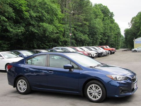 Used 2017 Subaru Impreza 2.0i Premium Sedan AWD/4WD image 9