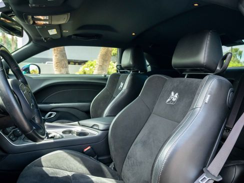 Used 2020 Dodge Challenger R/T Scat Pack image 11