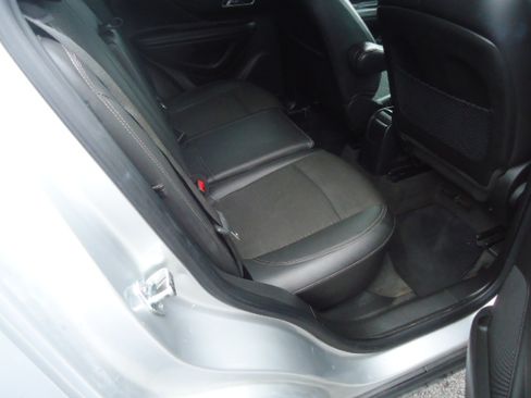 Used 2015 Buick Encore image 15