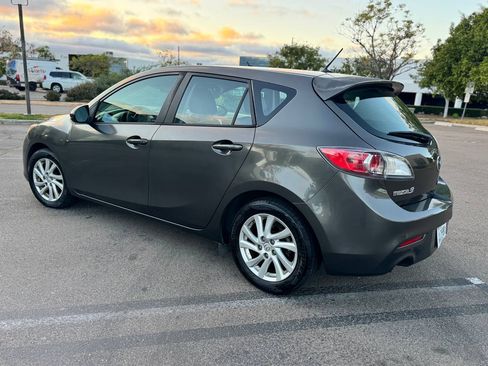 Used 2012 MAZDA MAZDA3 Grand Touring image 3