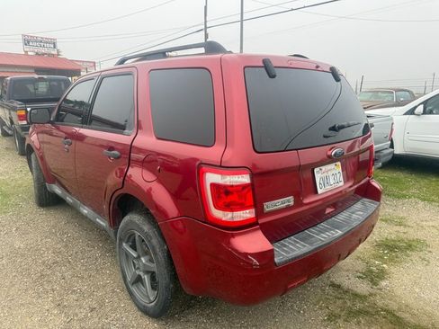 Used 2012 Ford Escape XLT image 8