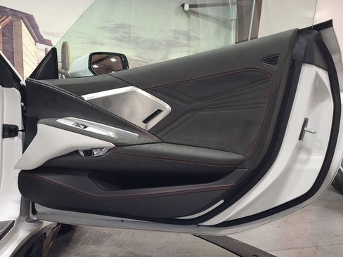 Used 2023 Chevrolet Corvette Z06 image 18