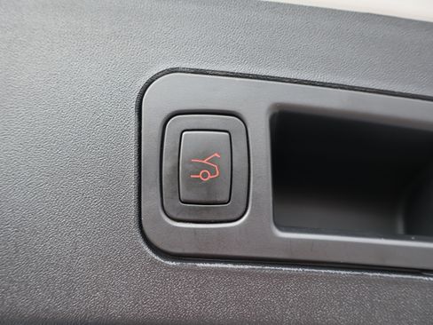 Used 2019 Tesla Model S 100D image 15