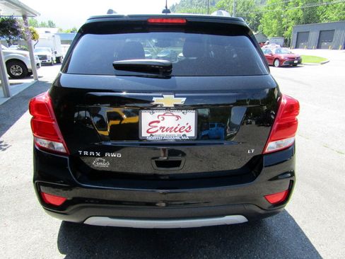 Used 2019 Chevrolet Trax AWD LT w/ 1LT image 7